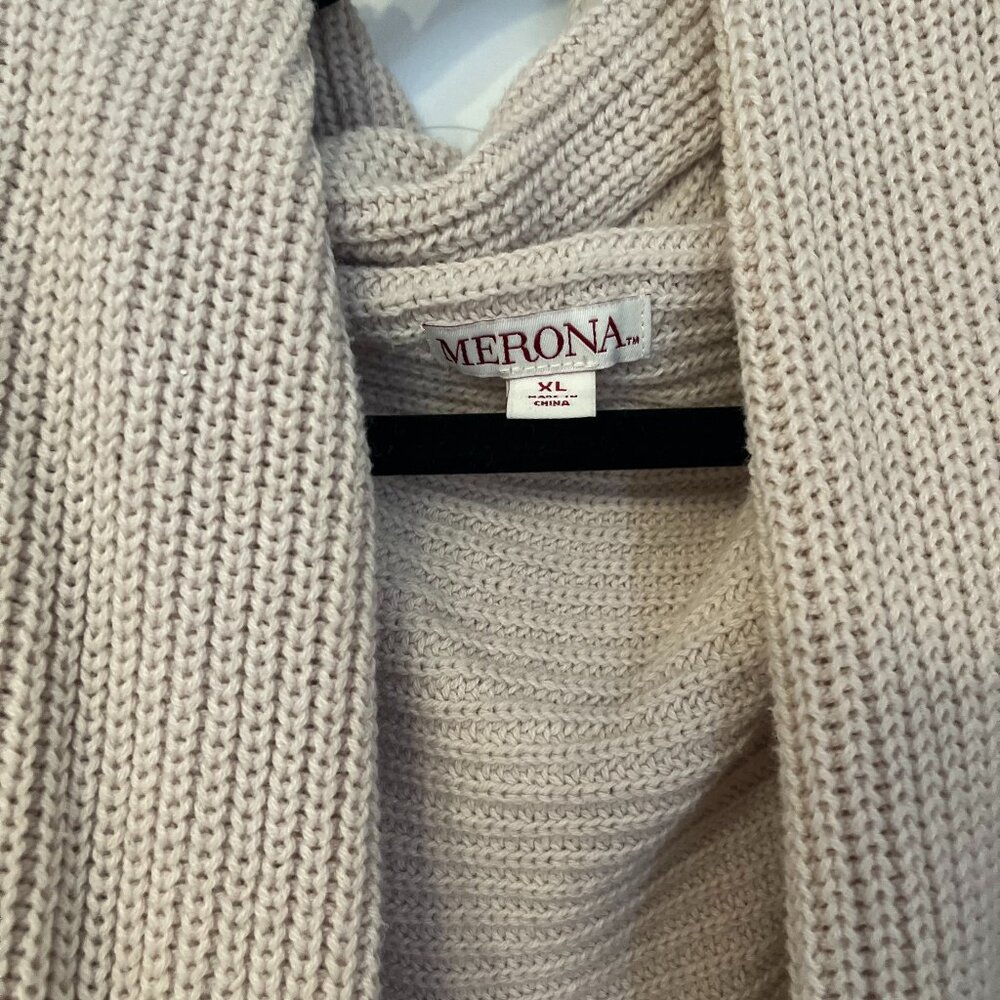 XL Sweater vest calf length tan